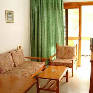 ** Aparthotel Solana Spain